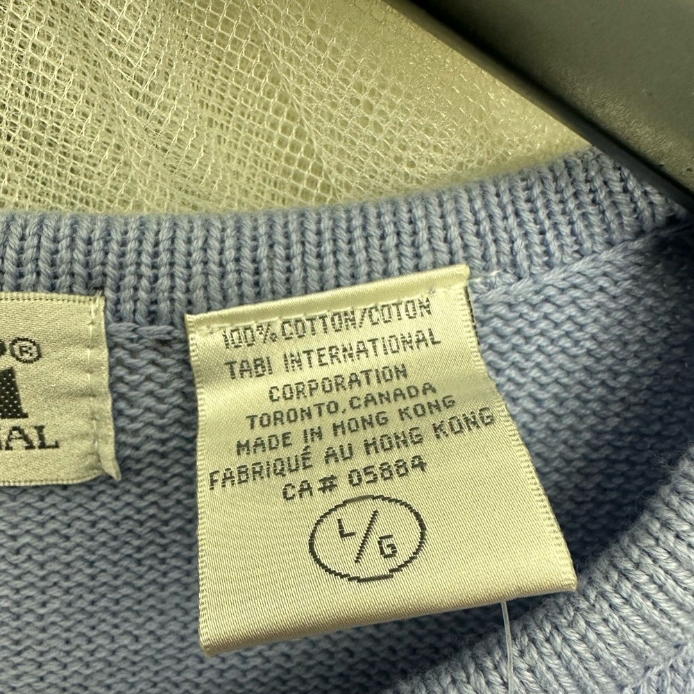Tabi International NWT pastel cotton button up sweater with floral embroidery - Picture 5 of 7